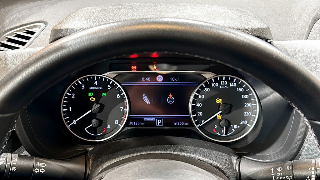 Vehicle Image 18