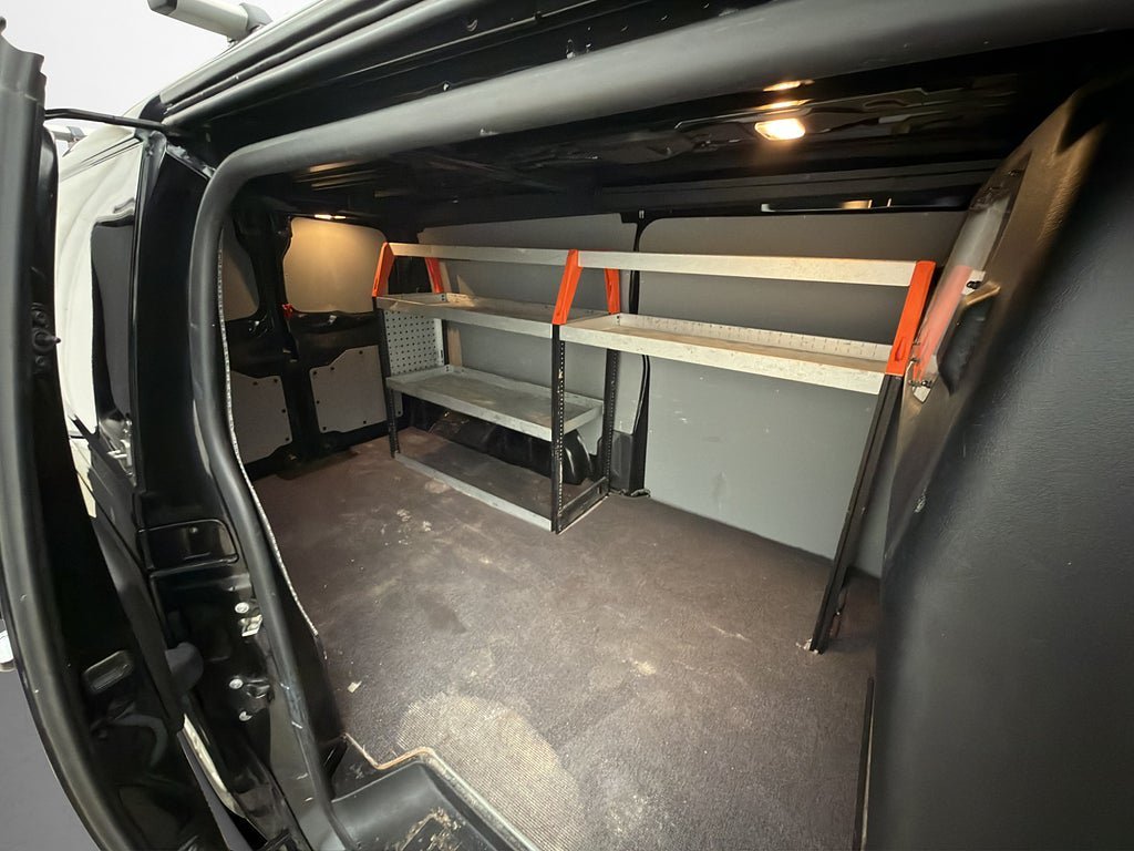 Vehicle Image 13