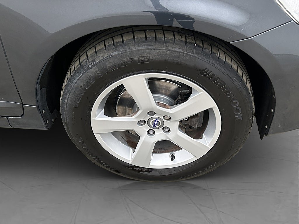Vehicle Image 38