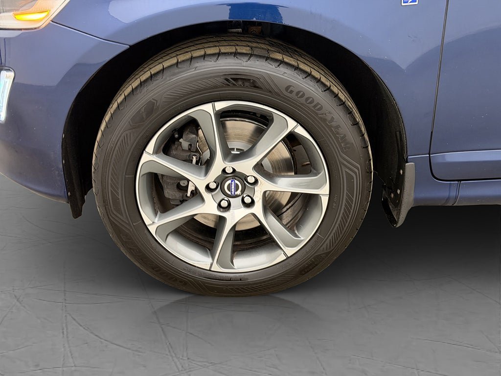 Vehicle Image 28