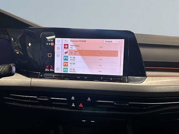 Vehicle Image 11