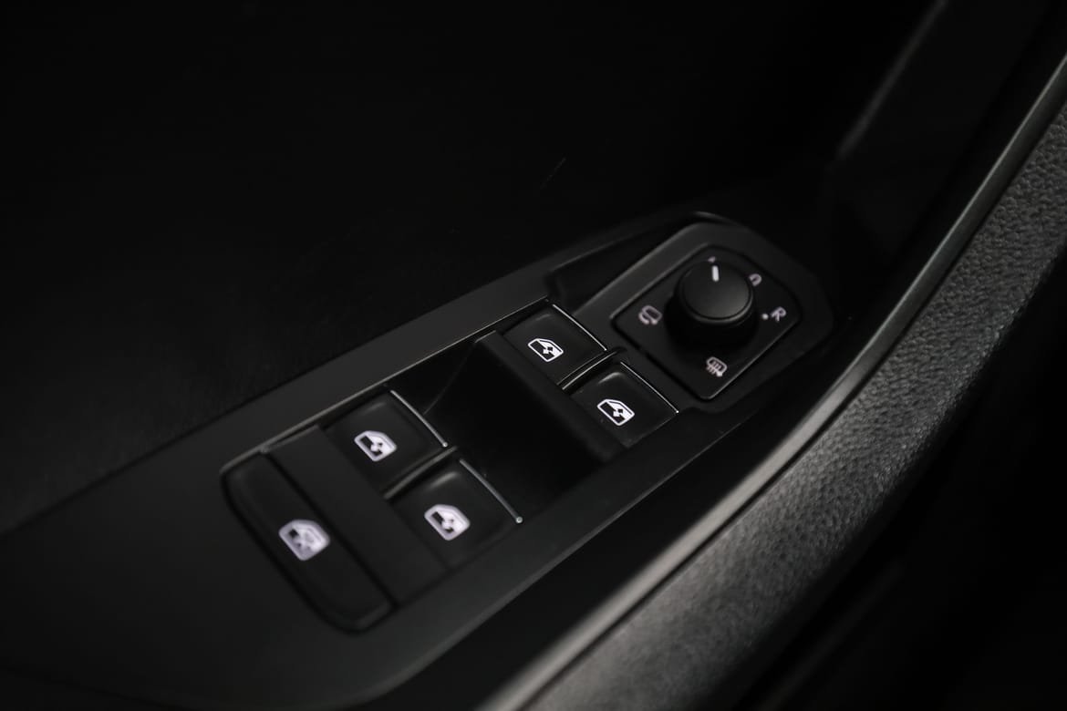 Vehicle Image 31