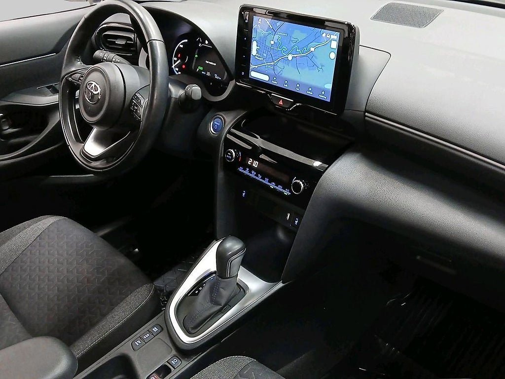 Vehicle Image 10