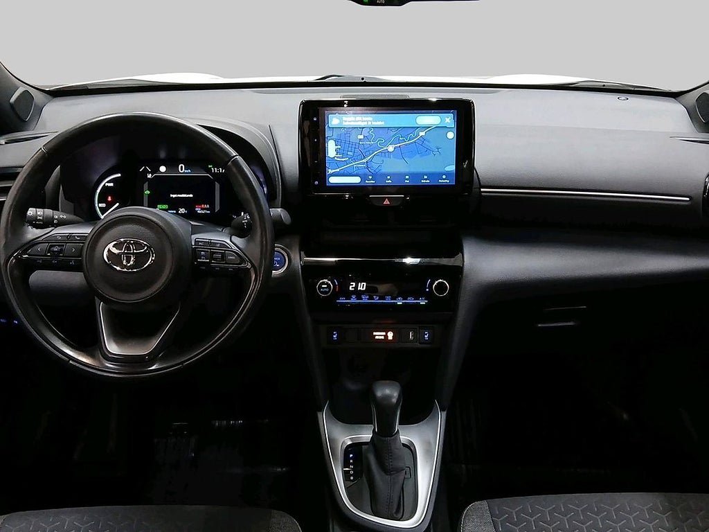 Vehicle Image 12