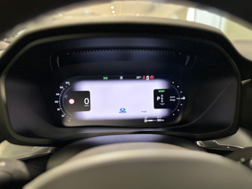 Vehicle Image 17