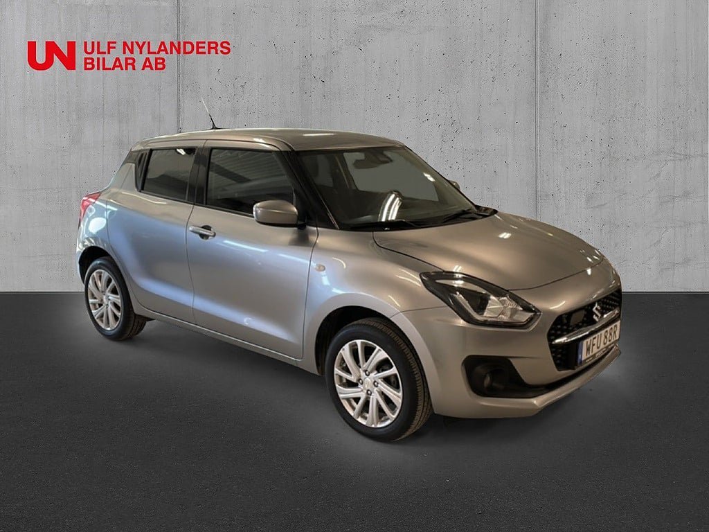 Vehicle Image 5