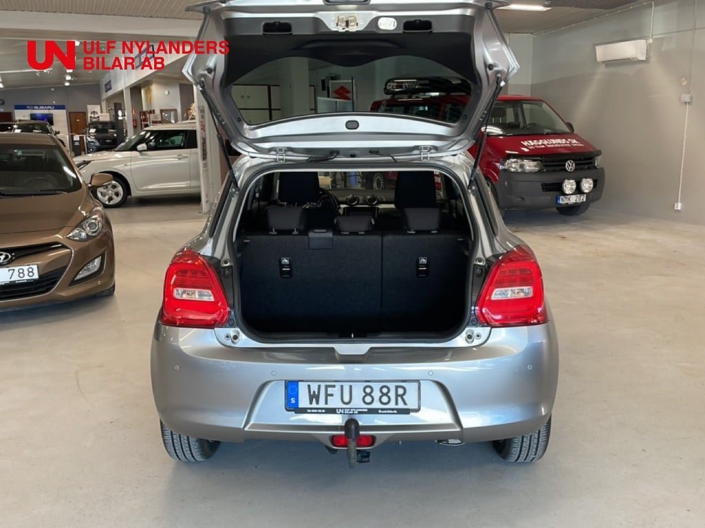 Vehicle Image 7