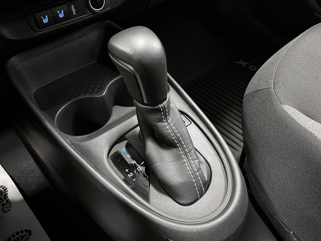 Vehicle Image 18