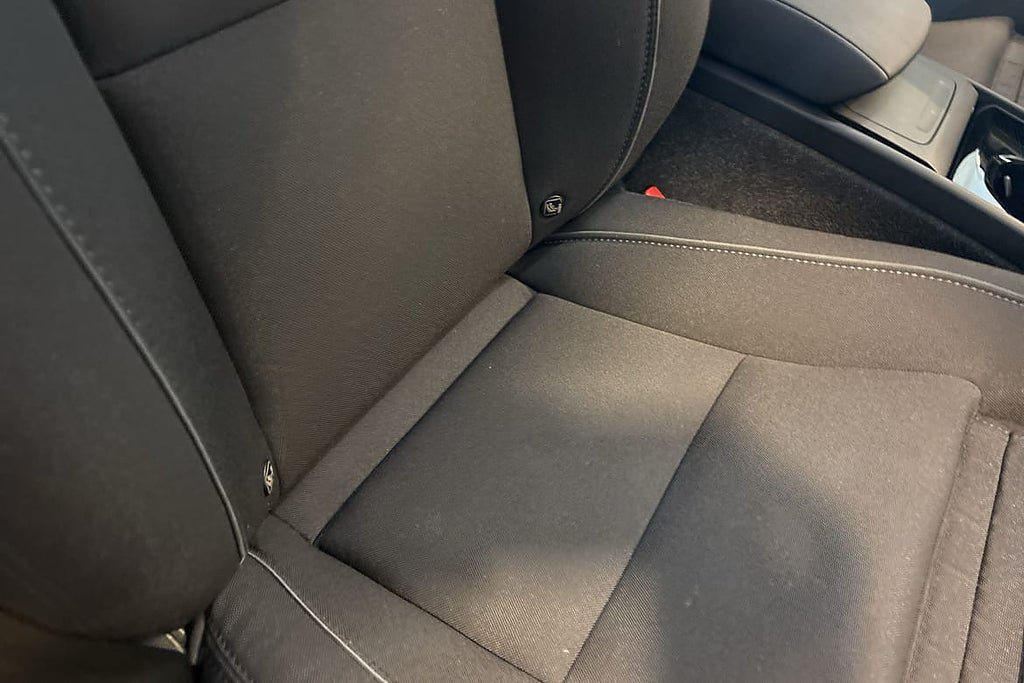 Vehicle Image 33
