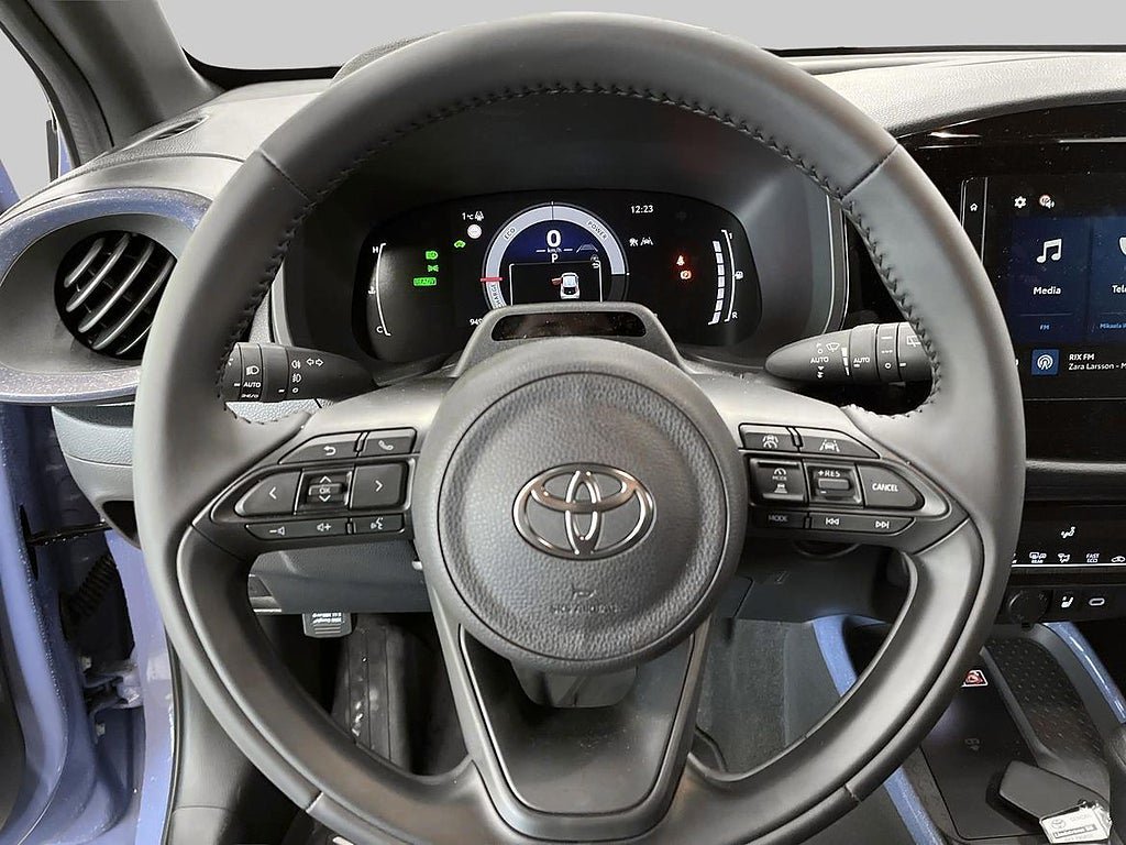 Vehicle Image 20