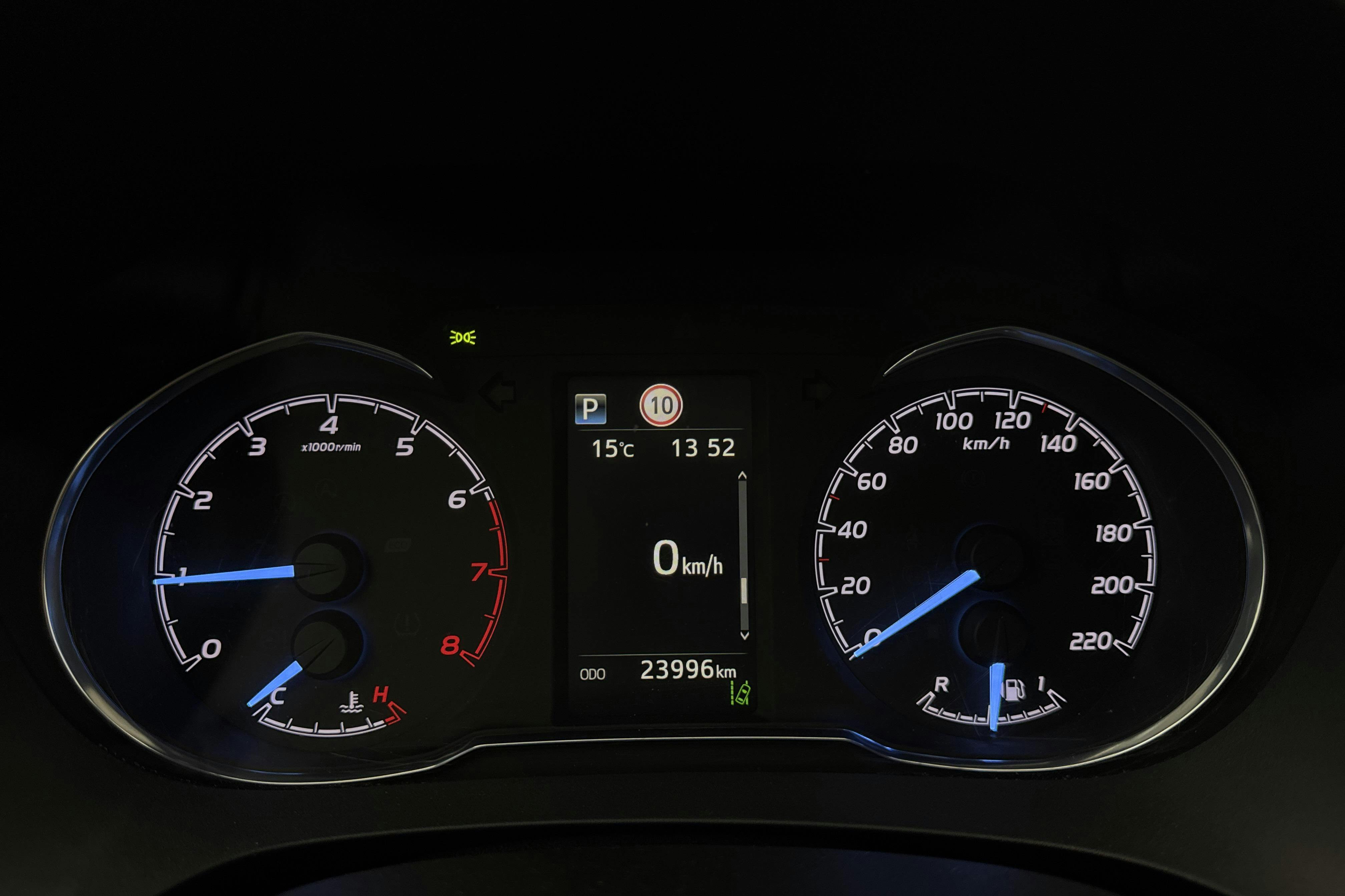 Vehicle Image 10