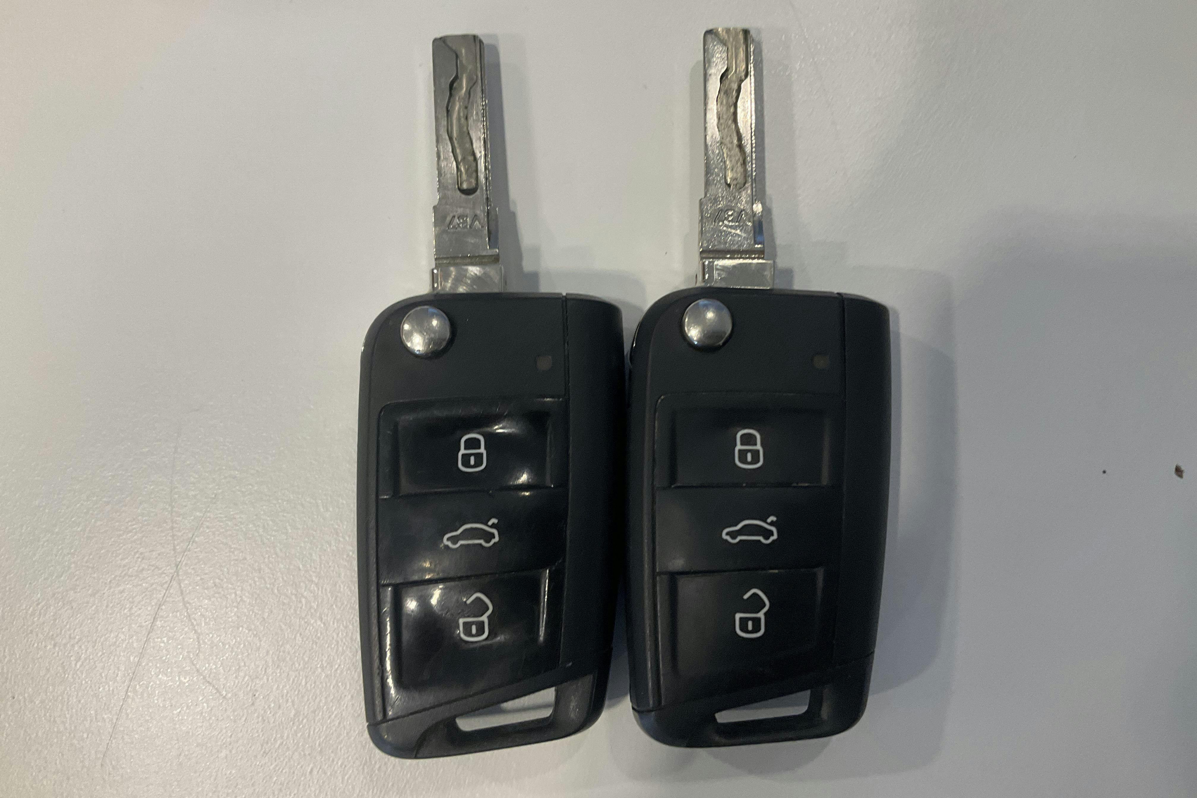 Vehicle Image 20