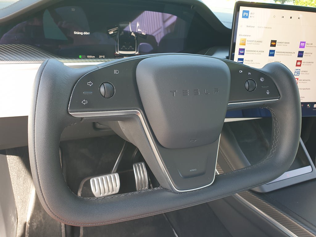 Vehicle Image 17