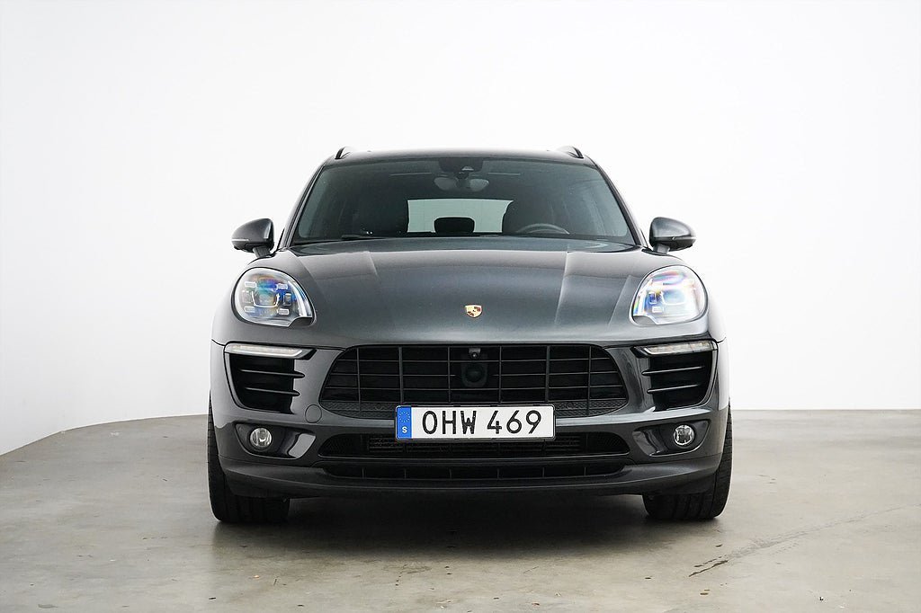 Vehicle Image 24