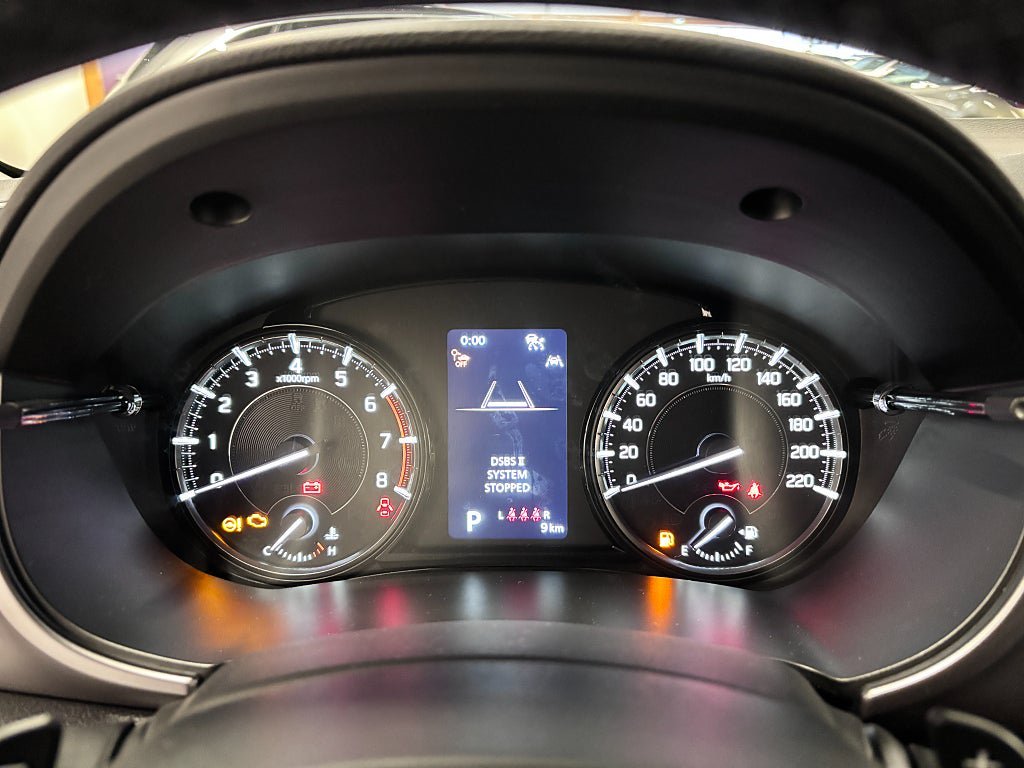 Vehicle Image 8