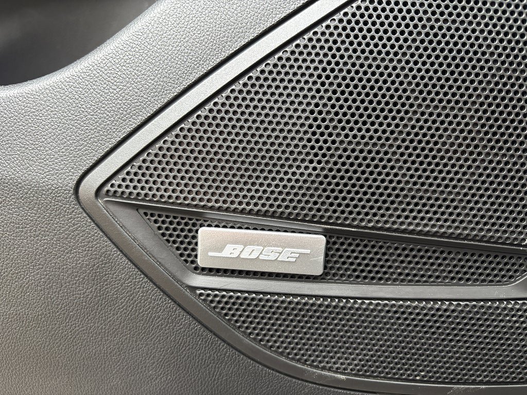 Vehicle Image 27
