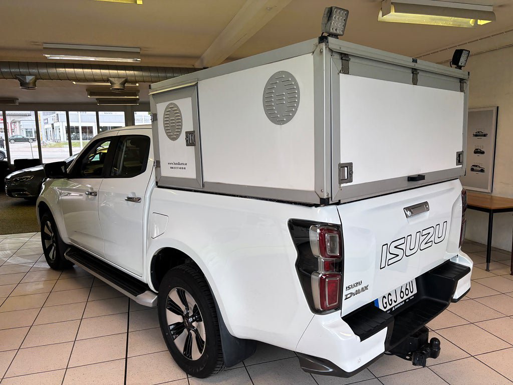 Vehicle Image 32
