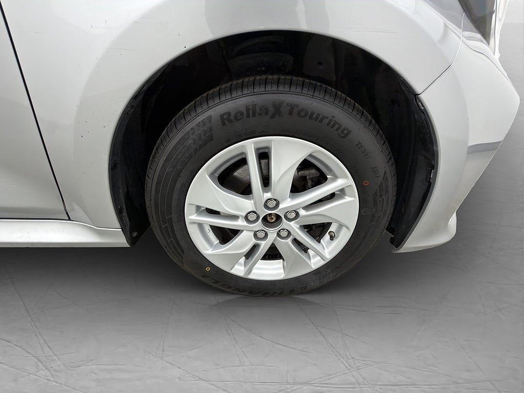 Vehicle Image 10