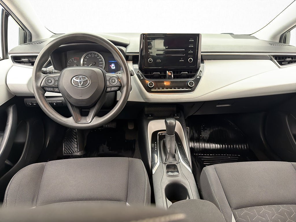 Vehicle Image 15