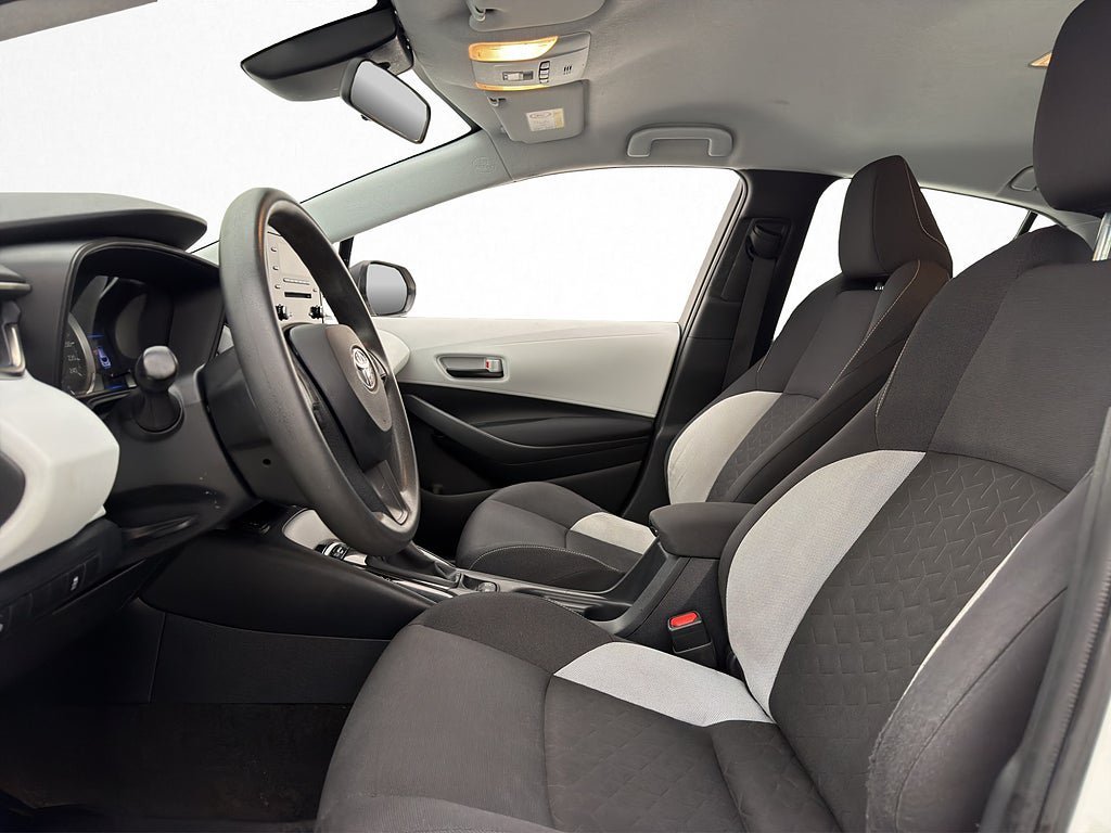 Vehicle Image 18