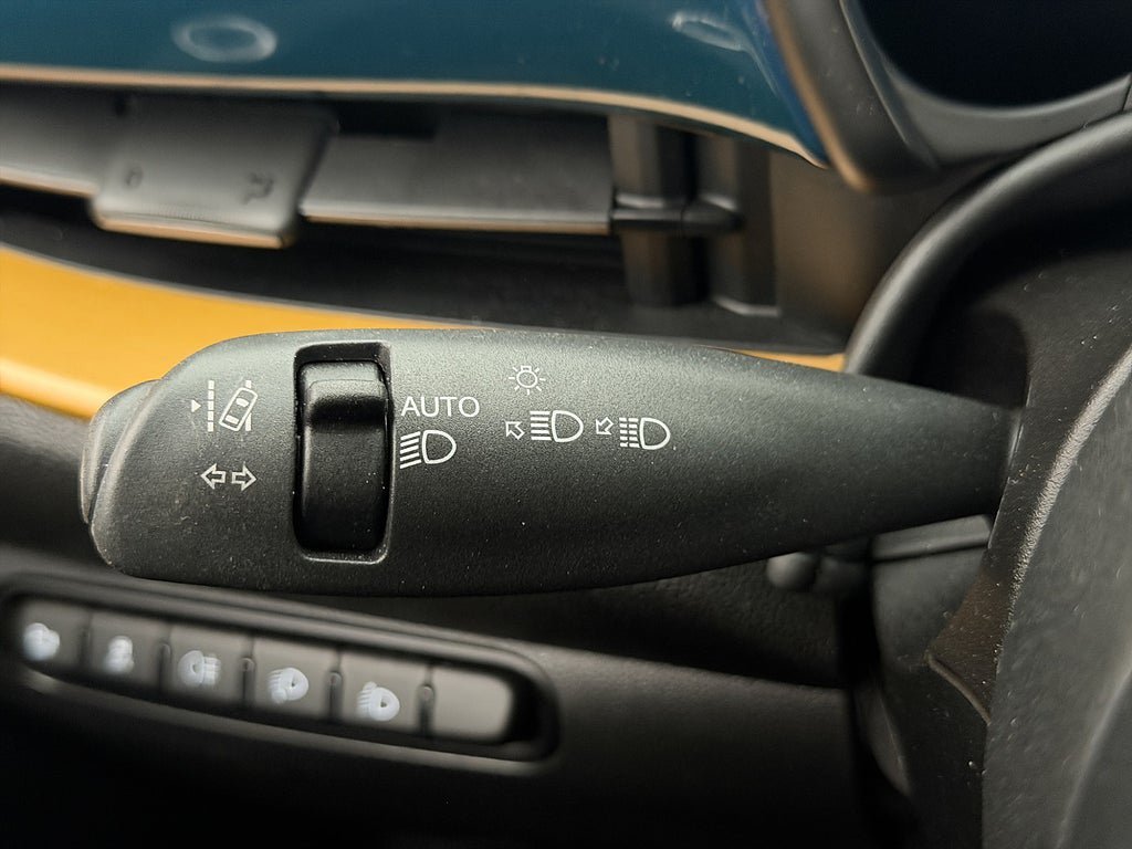 Vehicle Image 37