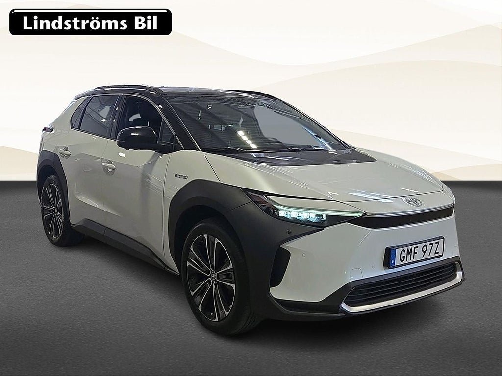 Vehicle Image 3