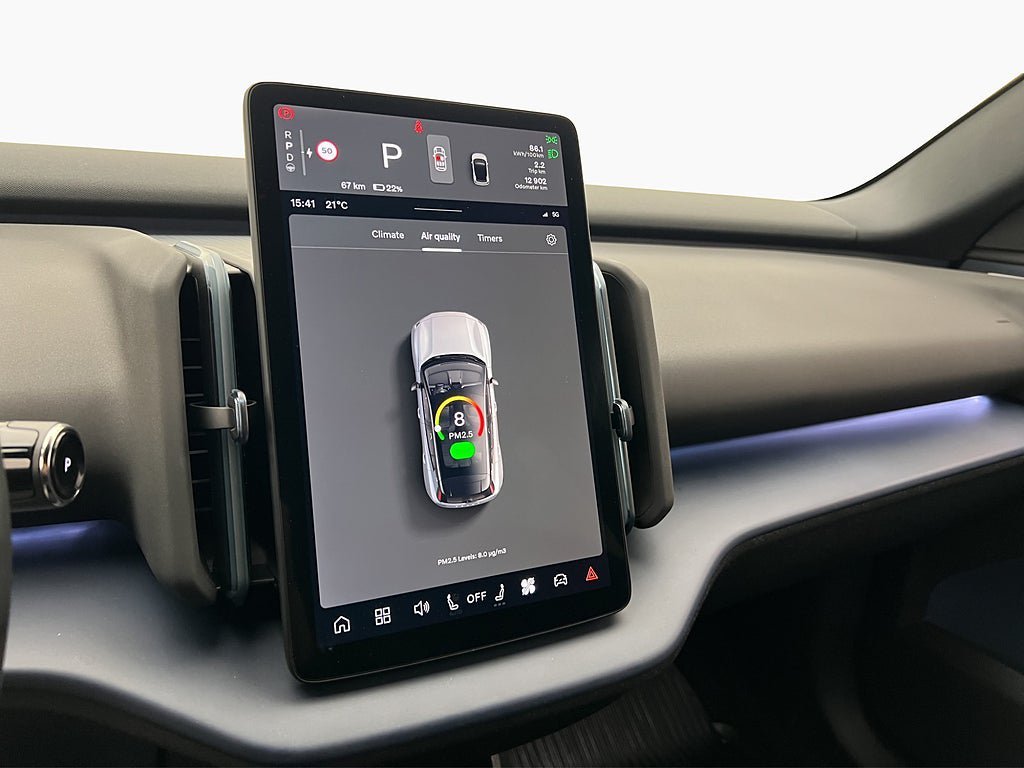 Vehicle Image 21