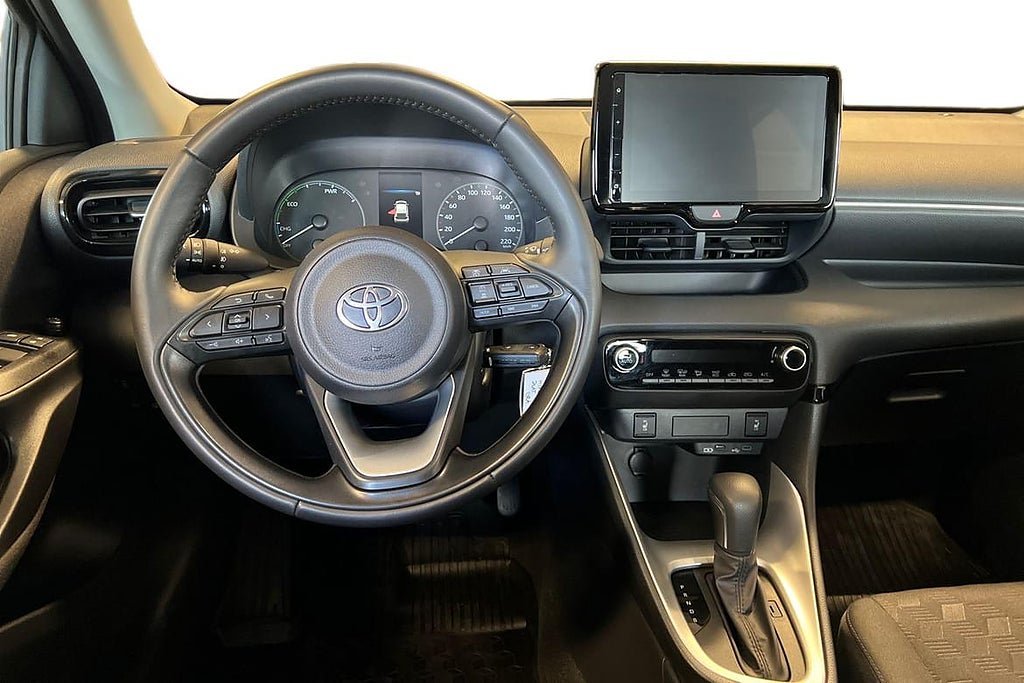 Vehicle Image 10