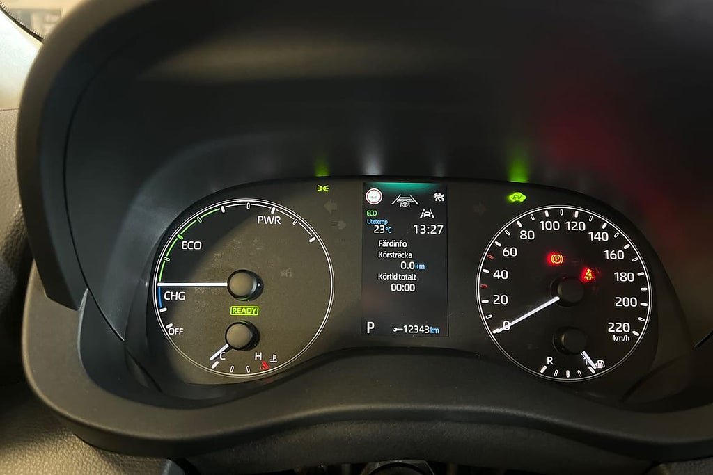 Vehicle Image 16