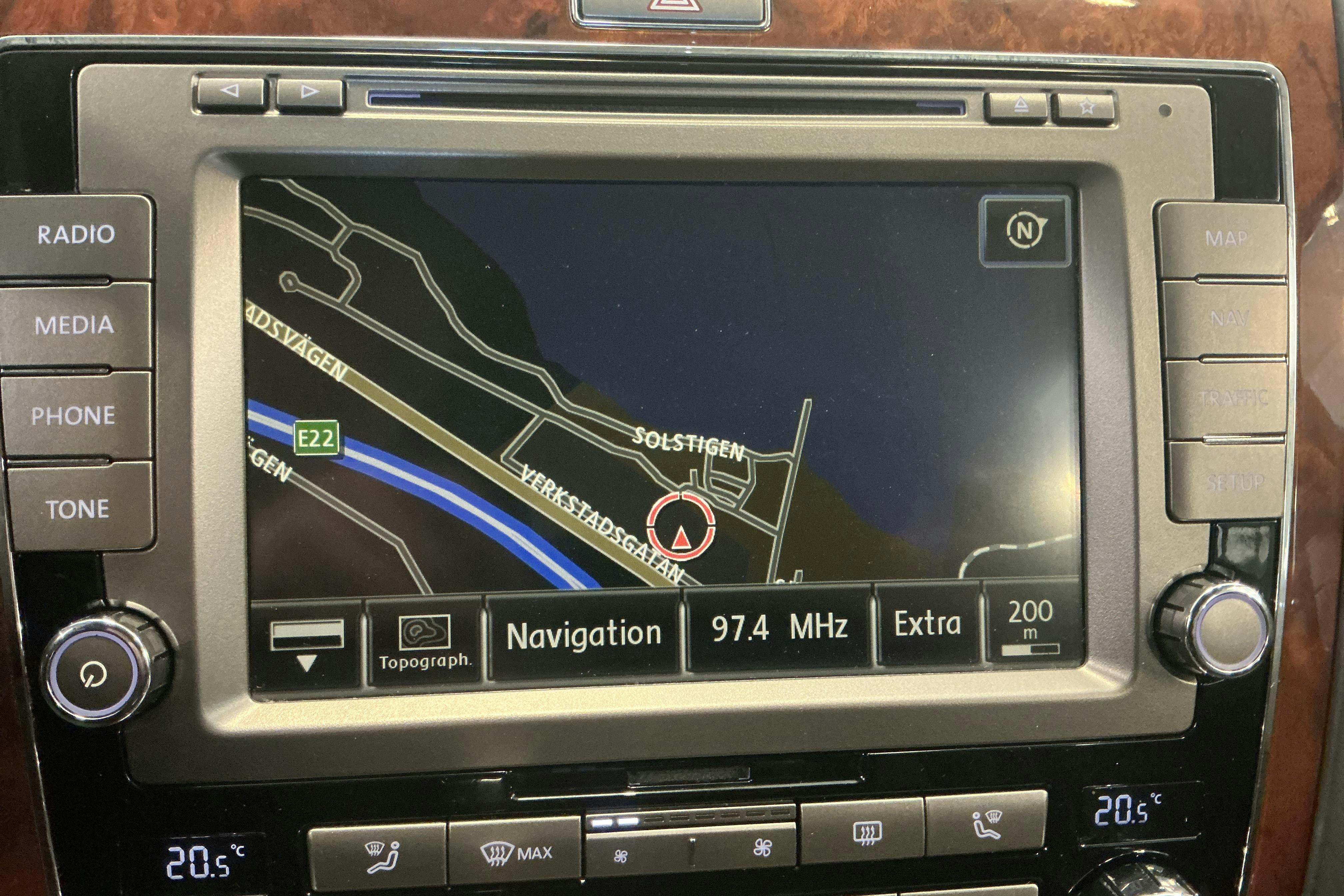 Vehicle Image 11
