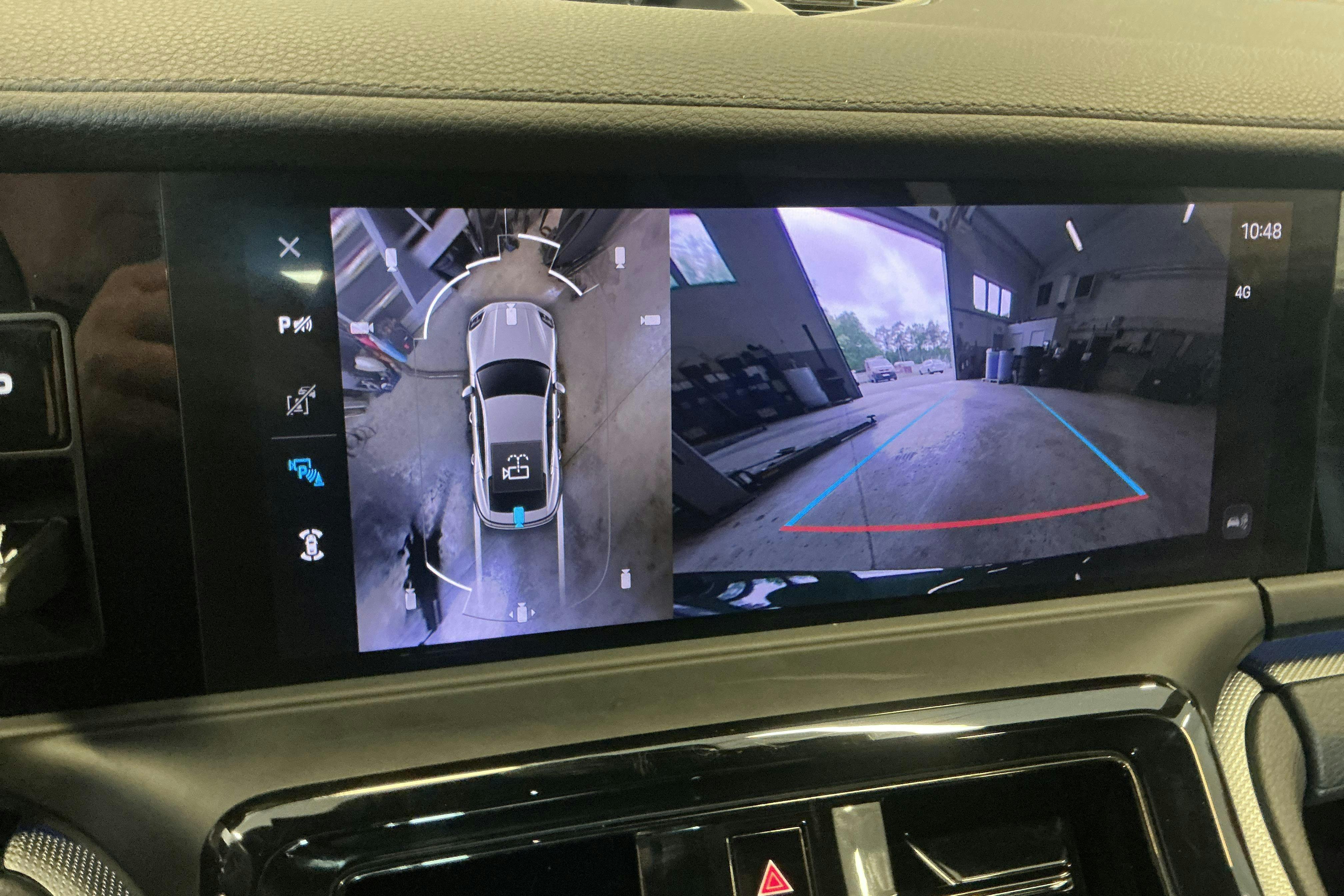 Vehicle Image 14