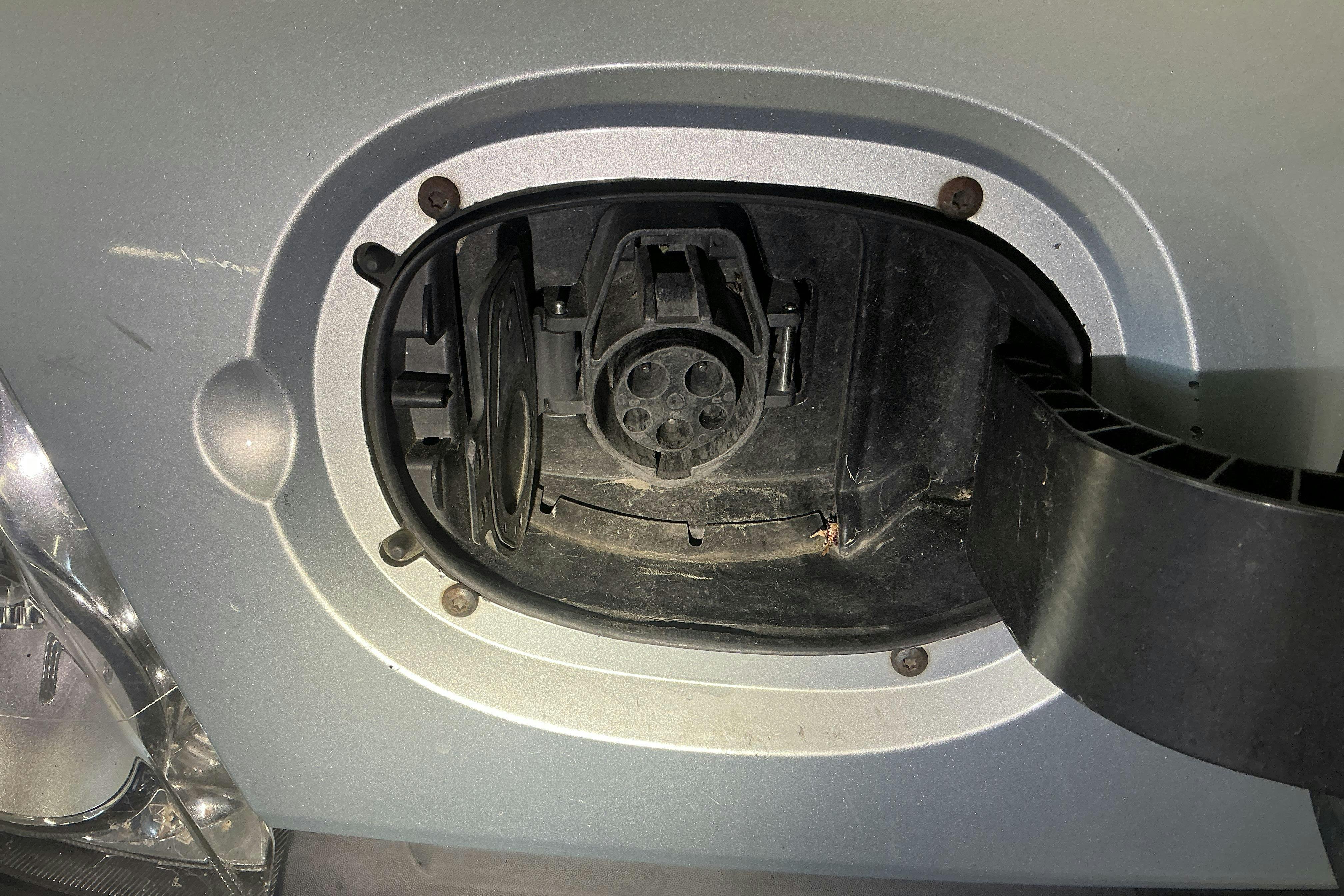 Vehicle Image 14