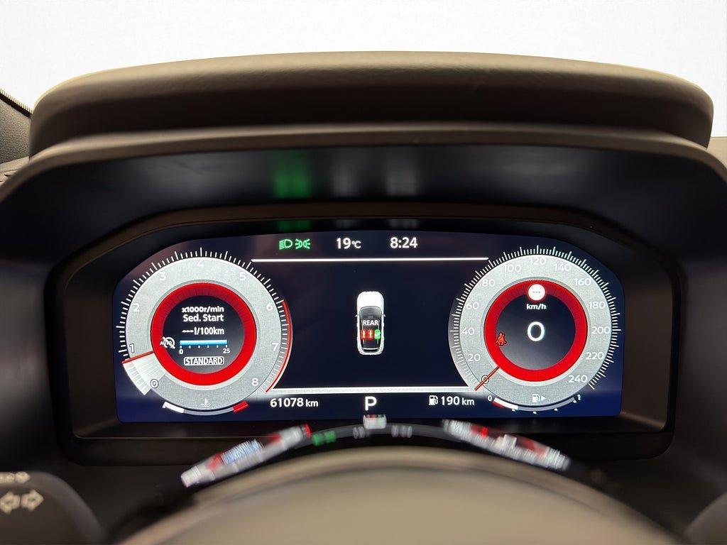 Vehicle Image 18