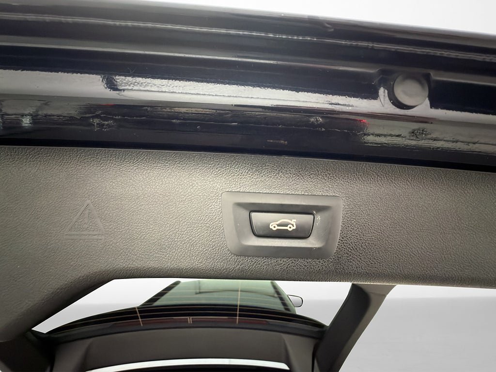 Vehicle Image 34