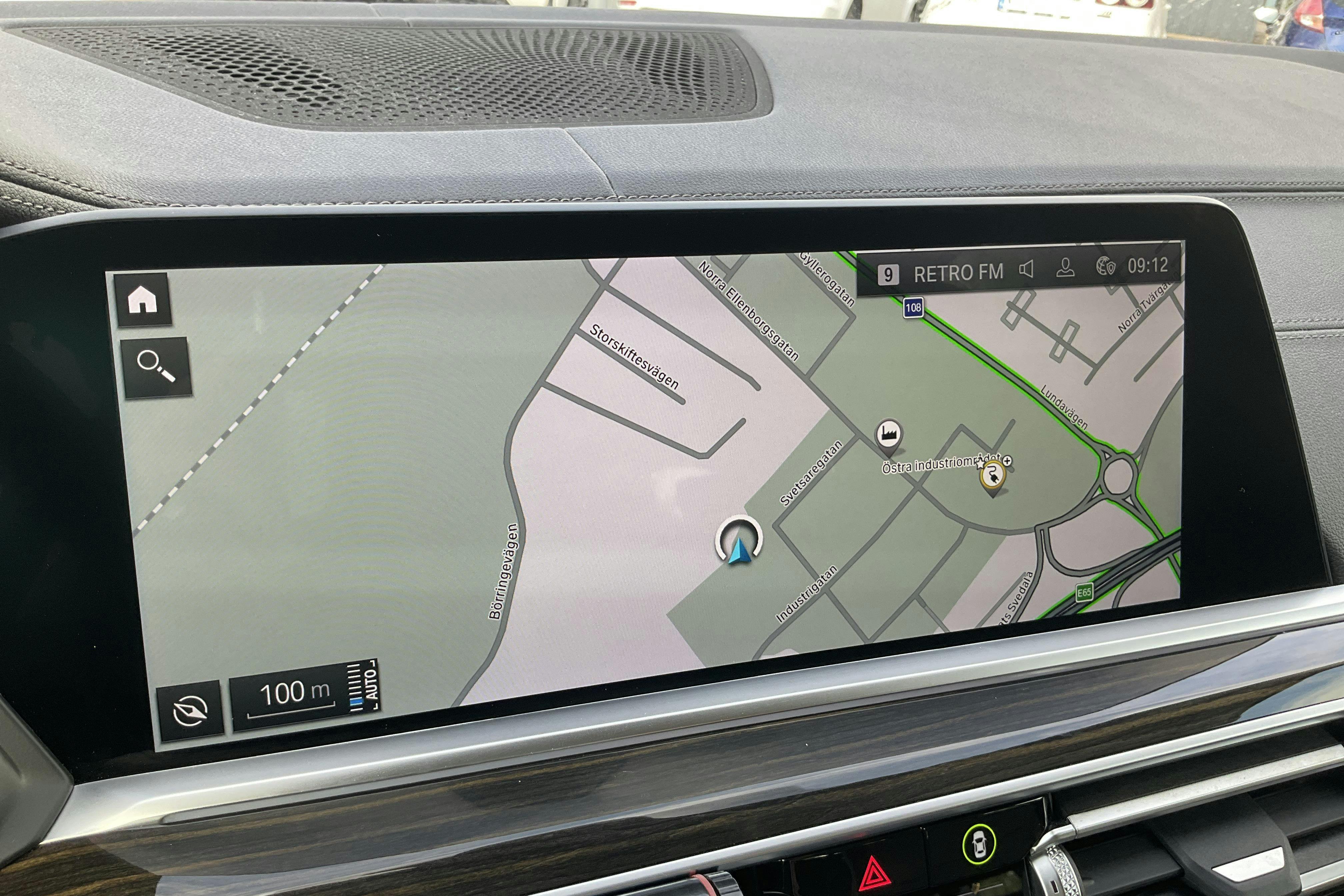 Vehicle Image 11