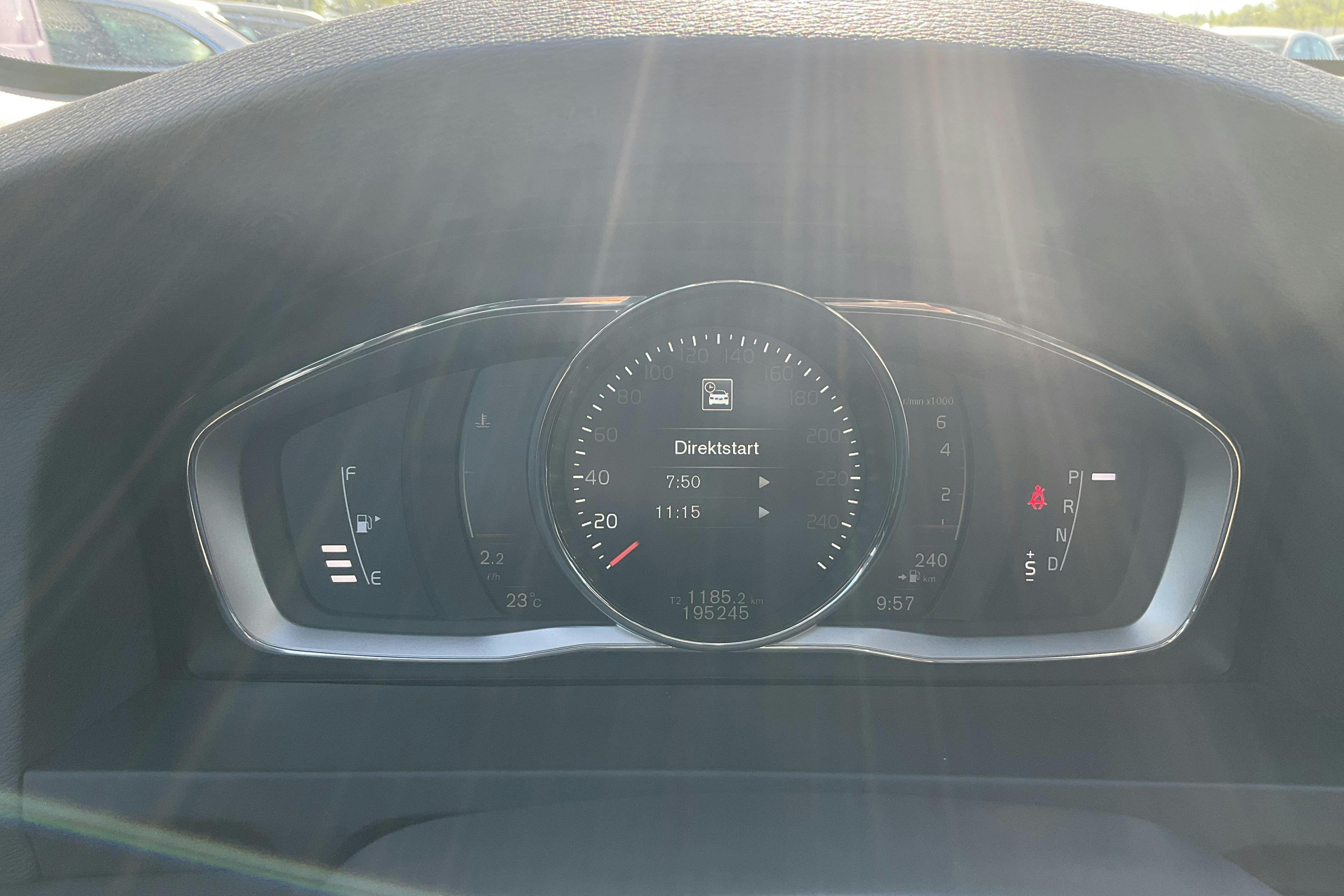 Vehicle Image 13