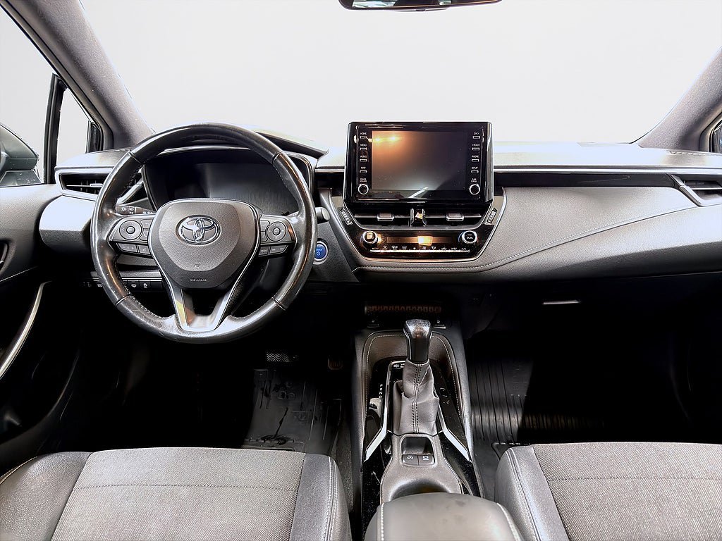 Vehicle Image 10