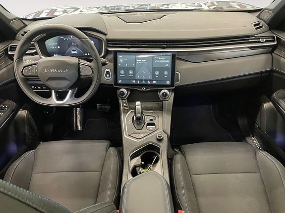 Vehicle Image 16