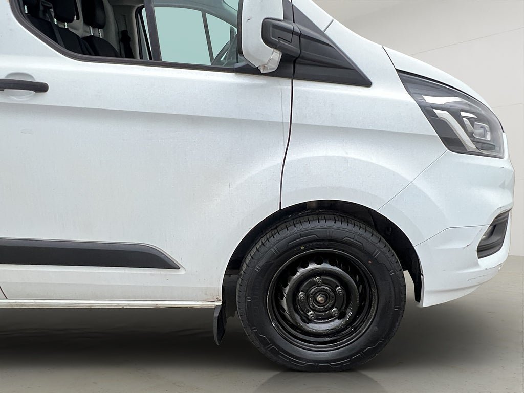 Vehicle Image 31