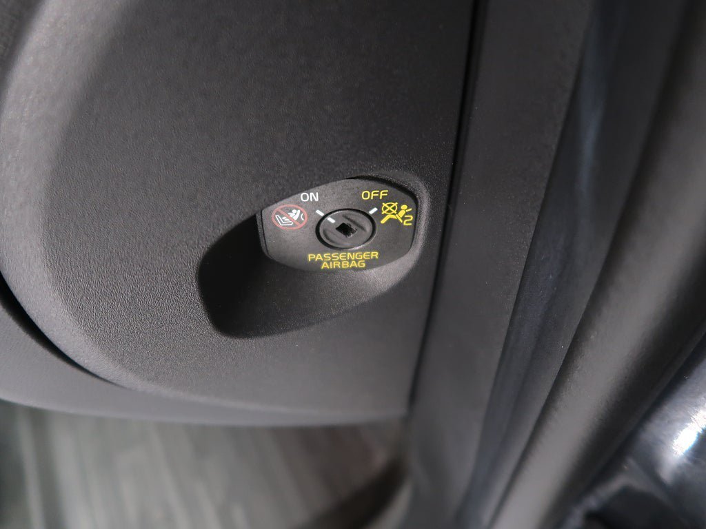 Vehicle Image 35