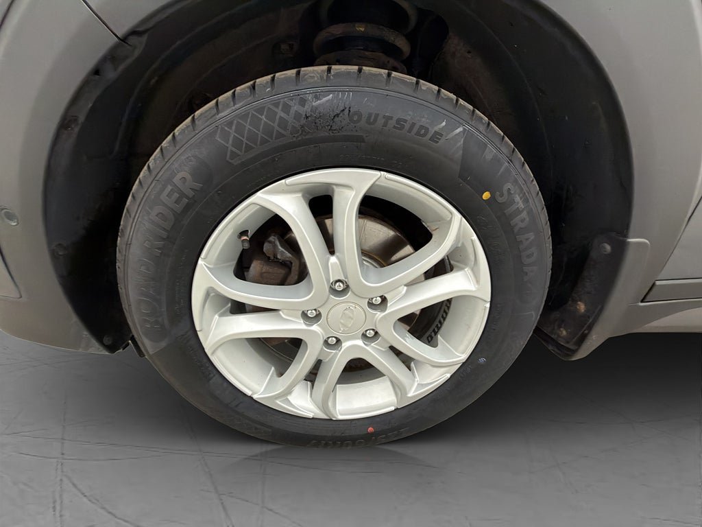 Vehicle Image 31