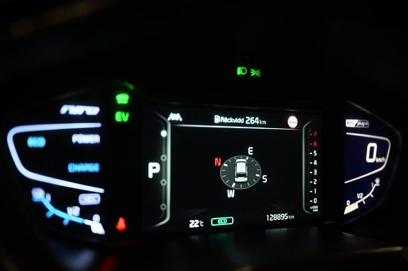 Vehicle Image 37