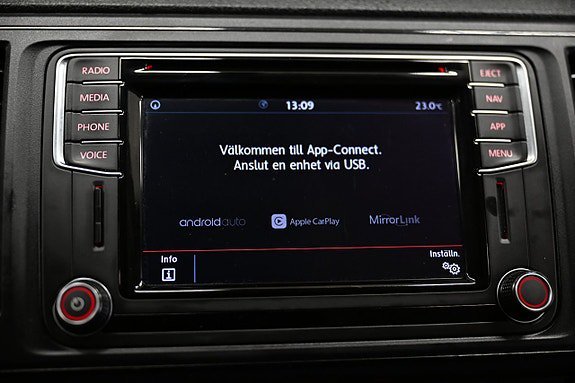 Vehicle Image 27