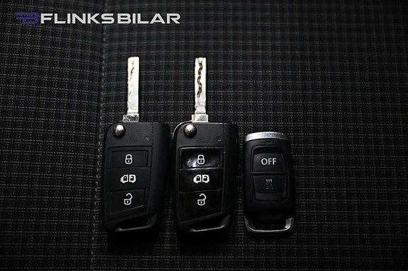 Vehicle Image 38