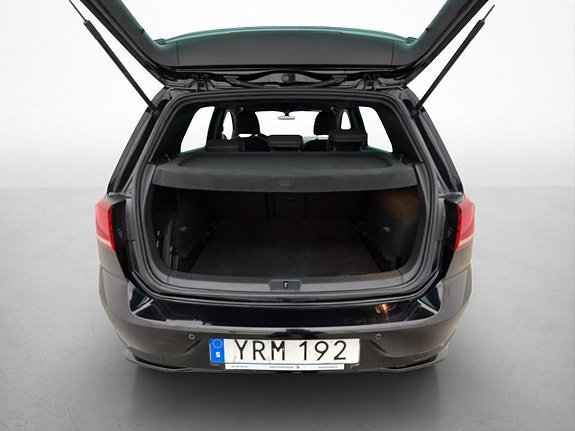 Vehicle Image 24