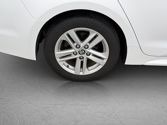 Vehicle Image 31