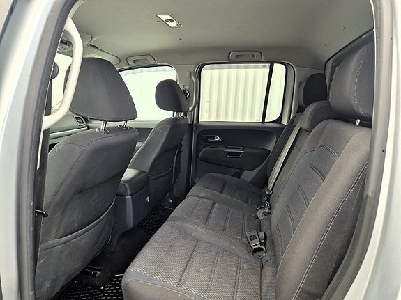 Vehicle Image 26