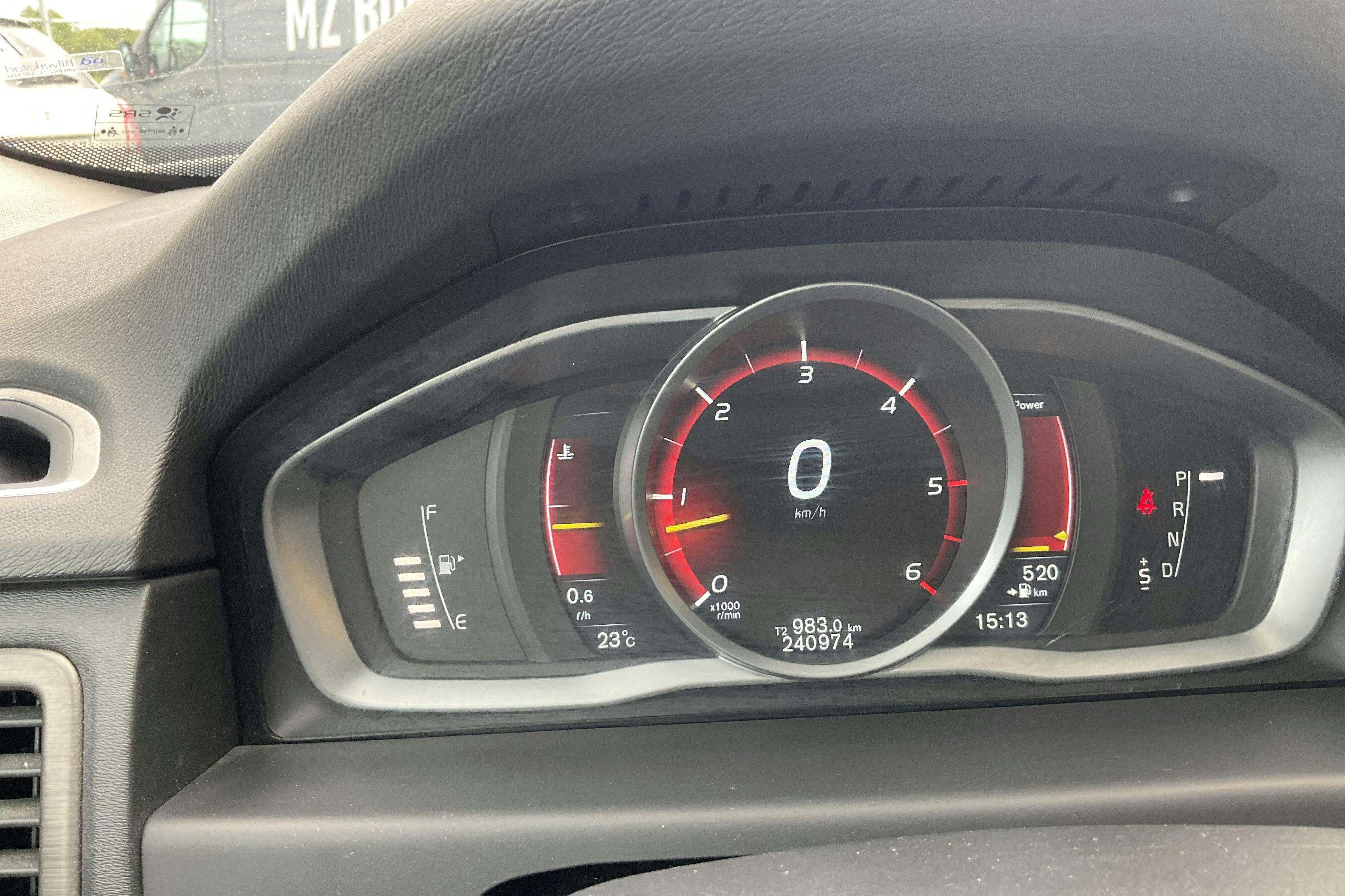 Vehicle Image 13