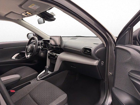 Vehicle Image 10