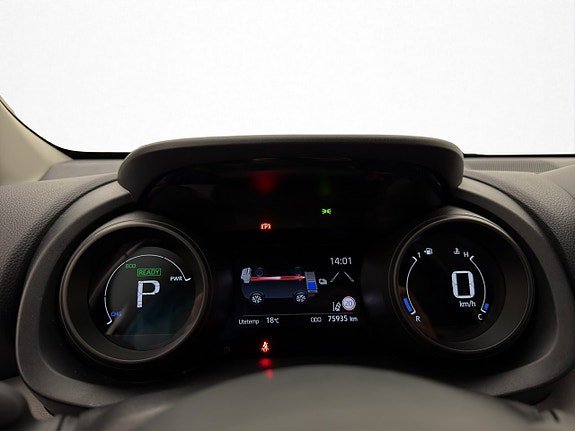 Vehicle Image 16